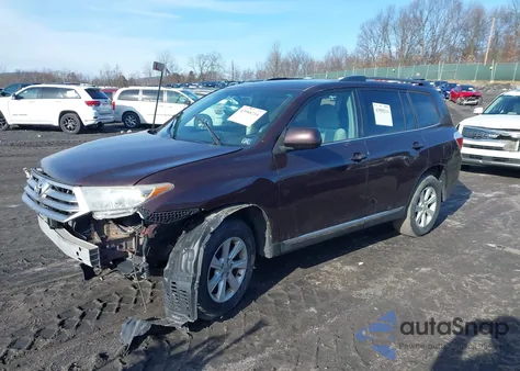 2012 Toyota Highlander Base V6 from USA, damaged, VIN 5TDBK3EH2CS113467